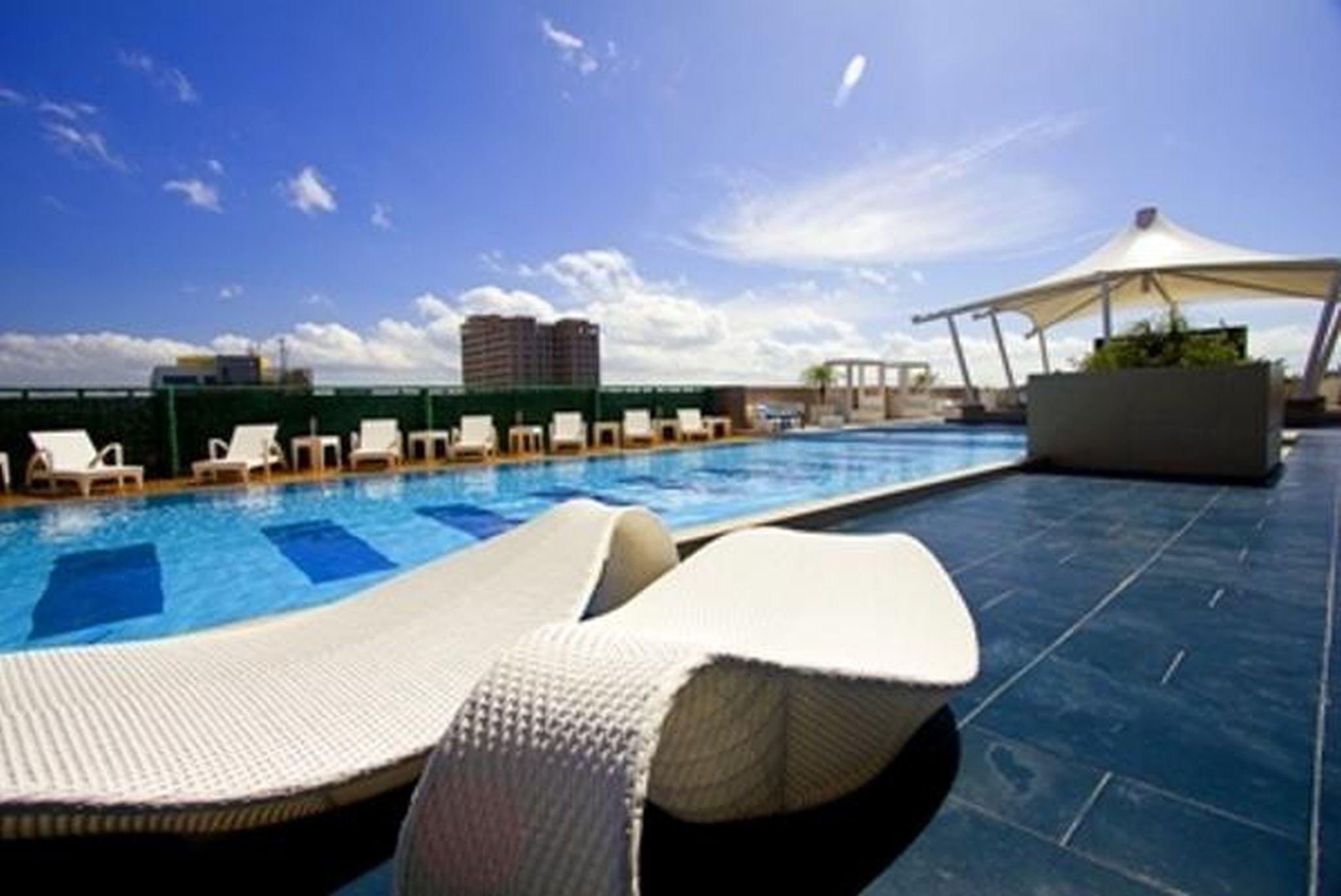 The Bellevue Hotel - Multiple Use Hotel Muntinlupa City Buitenkant foto