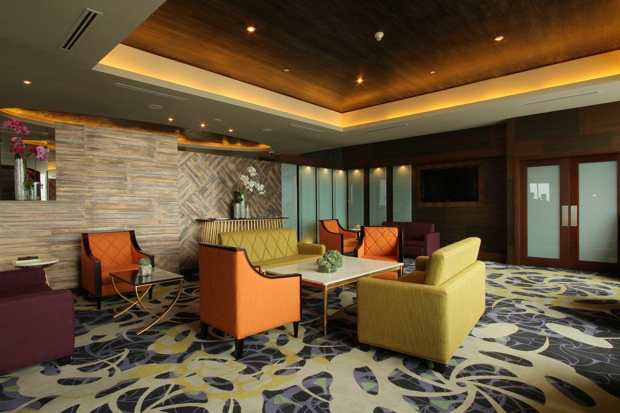 The Bellevue Hotel - Multiple Use Hotel Muntinlupa City Buitenkant foto