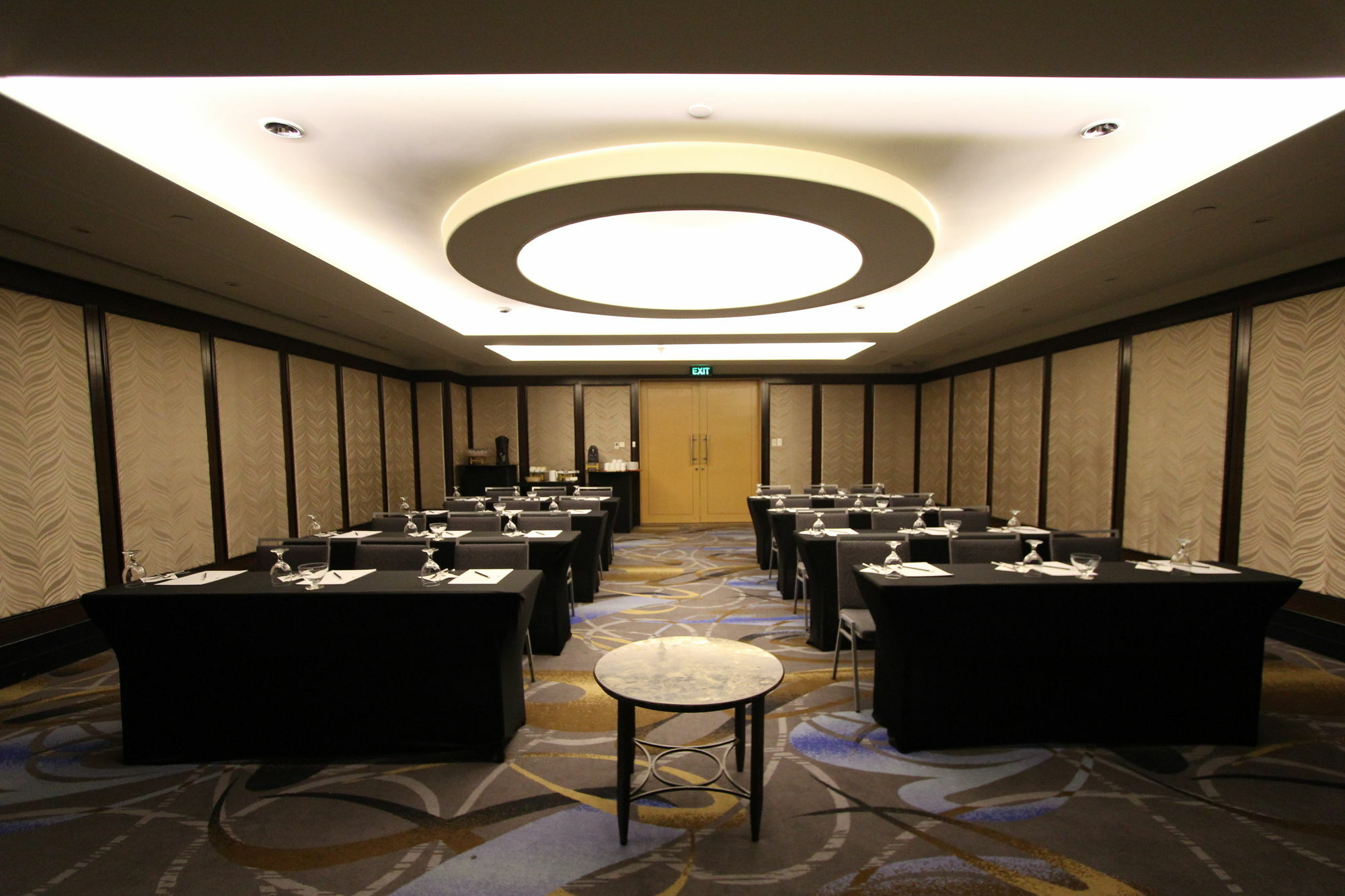 The Bellevue Hotel - Multiple Use Hotel Muntinlupa City Buitenkant foto